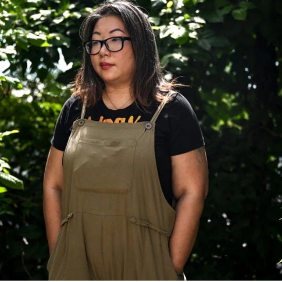 Meet your Posher, Paullette - Picture 3 of 7